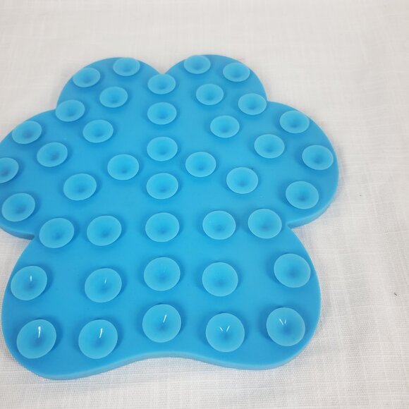 Pet Licking Mats 2 Dog Paw 2 Hexagon 3 Square New - Picture 2 of 13